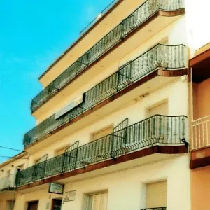 https://camino-de-santiago-guesthouse.catalonia-hotels.com