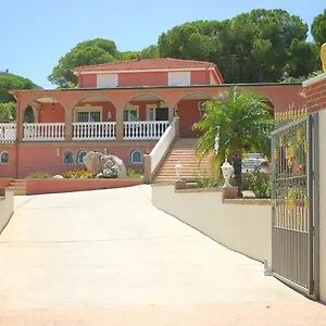 https://chambres-chez-lhabitant-alhaurin.hotelsinnerja.org